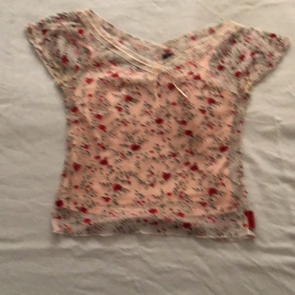 Camisole & Crop Top - Picture 2 of 2